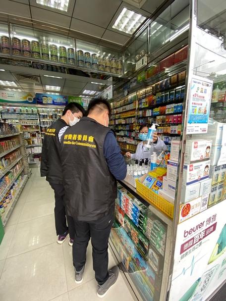 多款酒精消毒用品持續(xù)降價，30款產(chǎn)品價差比較報告出爐
